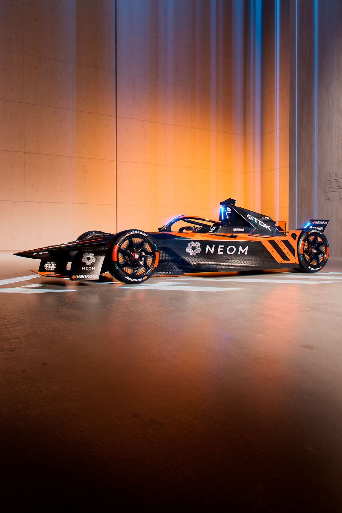  McLaren Pic mobile